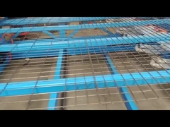 Altezza di rotolamento 2,4 m Macchina a maglia di filo saldato Capacità 300 rotoli al giorno